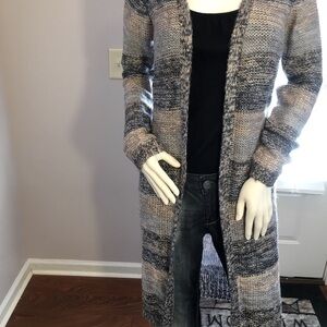 New Women’s Ultra Flirt Flyaway Cardigan Size S.